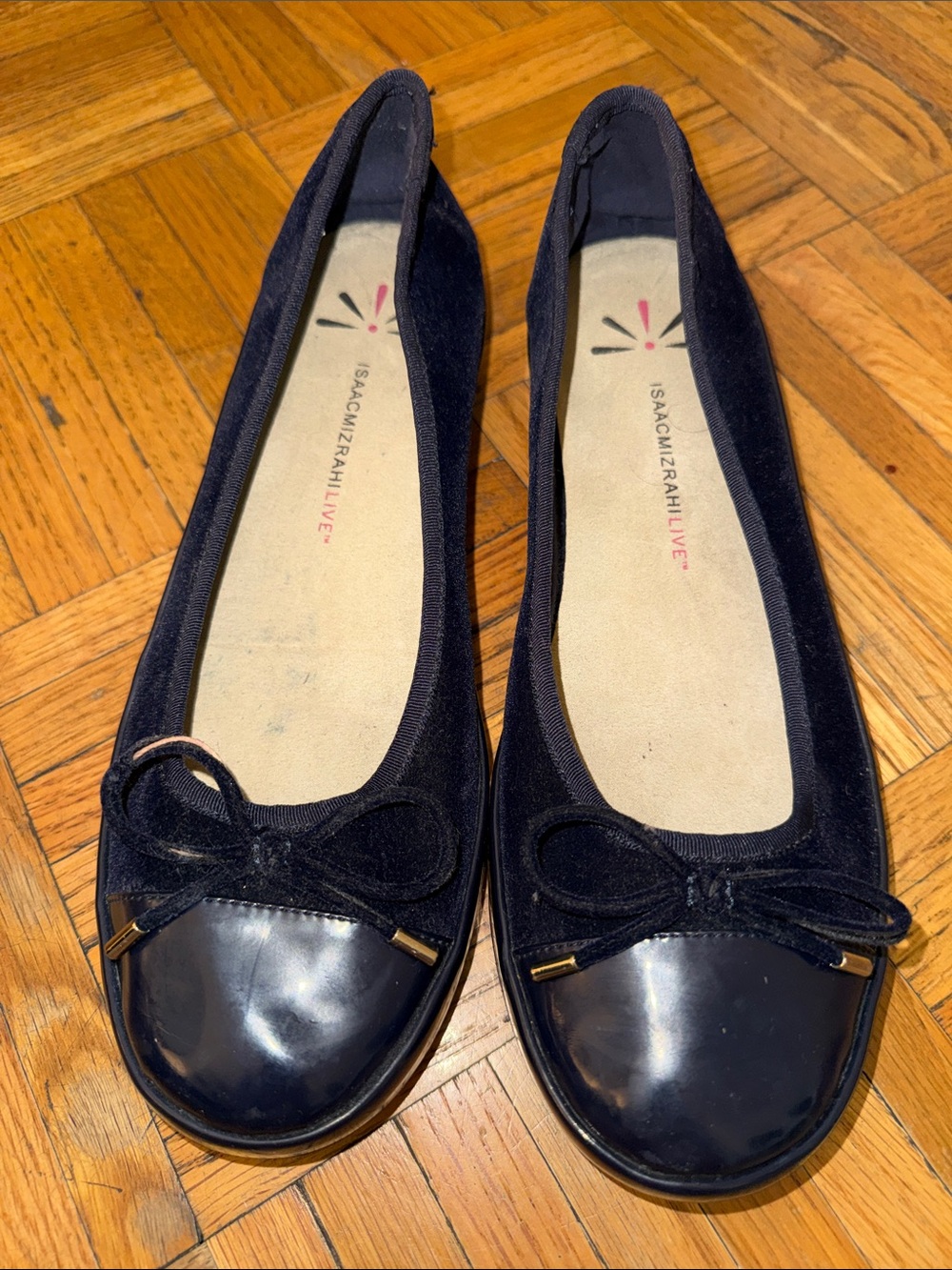 Isaac Mizrahi Navy Patent Toe Bow Ballet Flats